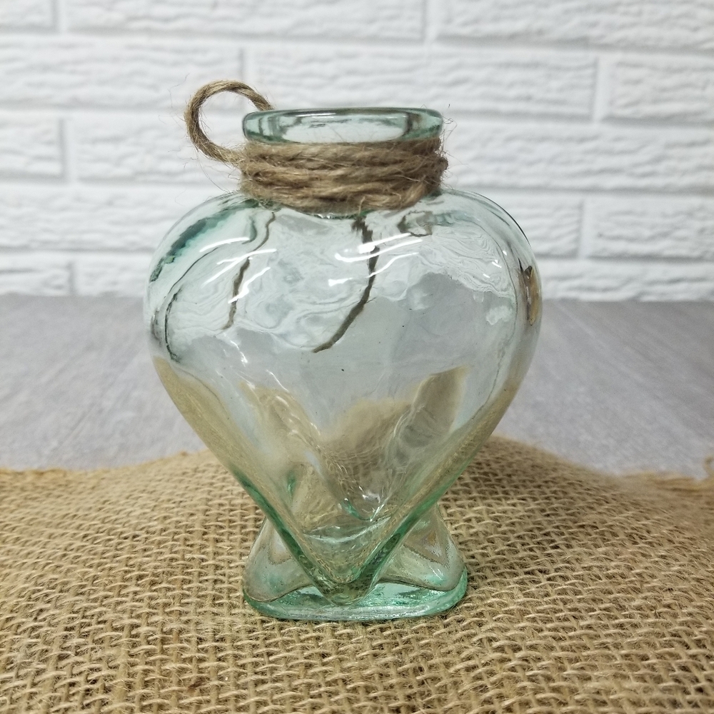 Vintage Heart Shaped Glass Bottle - Picture 4 of 8